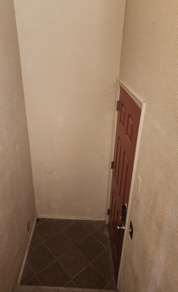 Building Photo - 14427 N Pennsylvania Ave