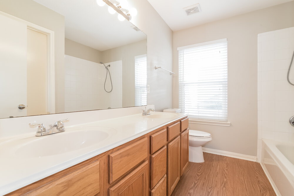 Building Photo - 12231 Innisfall Cir