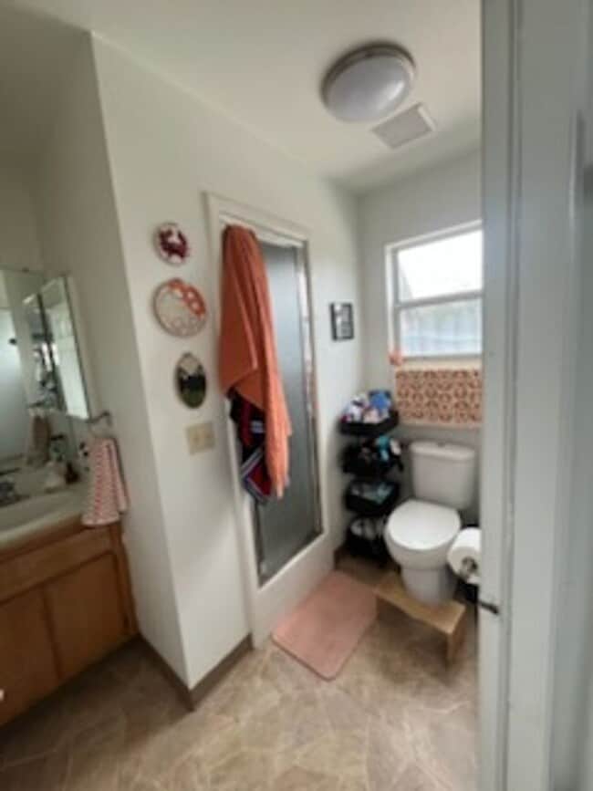 Building Photo - Charming Studio Downtown SLO