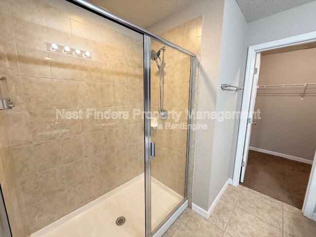 Building Photo - 7028 Beauhaven Ct