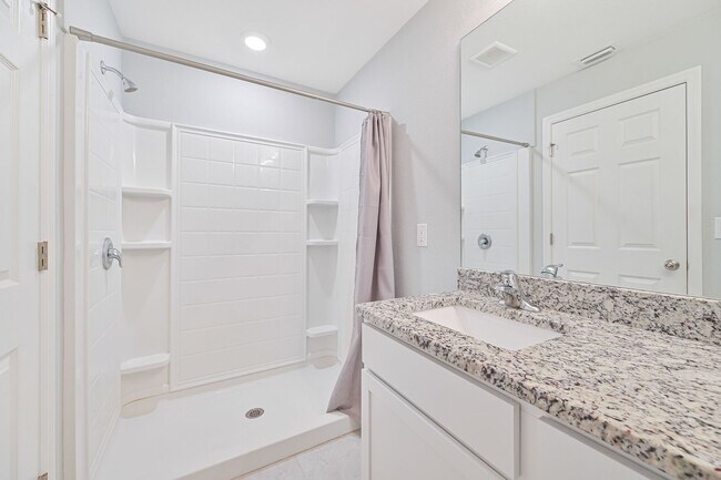 Building Photo - Spacious Three-Bedroom Home with Open Floor Plan, Large Yard