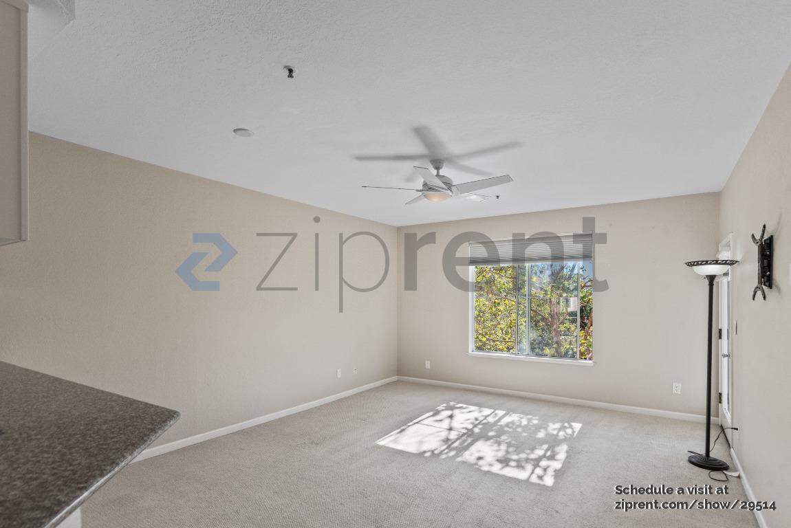 Building Photo - 929 E El Camino Real