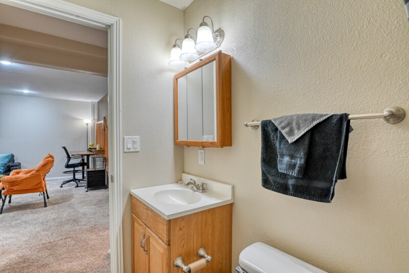 Building Photo - 2631 Thrush Grove