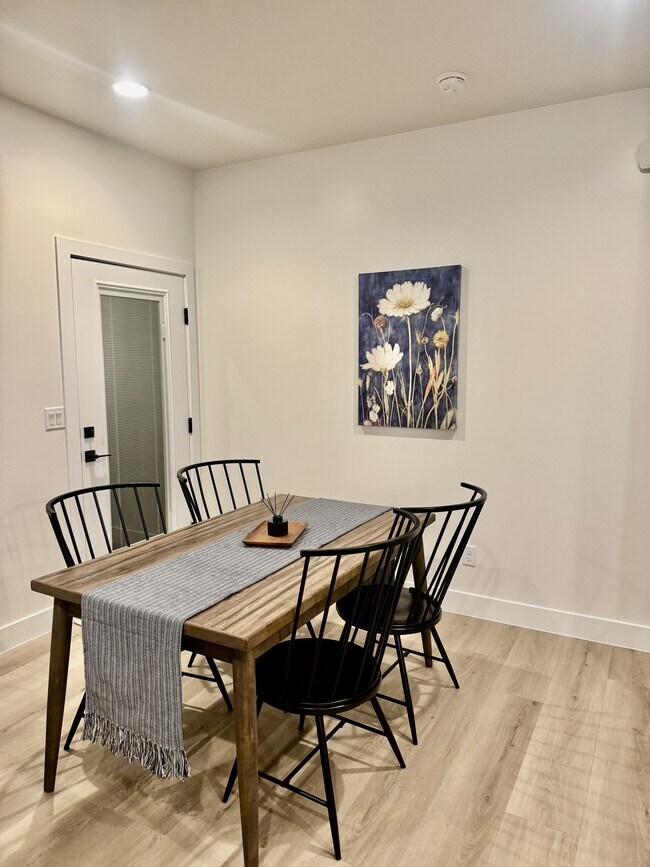 Building Photo - 4160 S Crimson Trails Dr