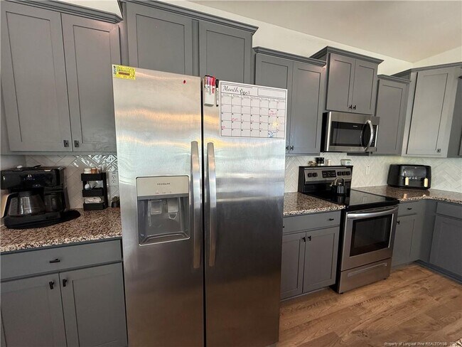 Building Photo - 39 Princelet Pt