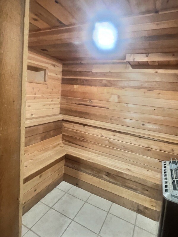 Building Photo - 25 Botley Ln