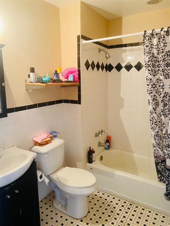 Building Photo - 4007 Ashford Green Pl
