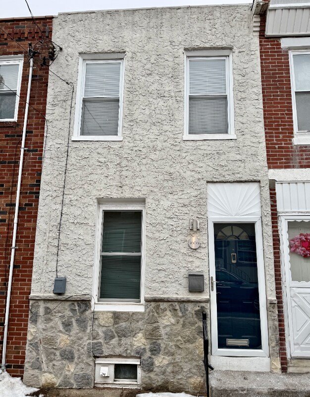 Building Photo - 2606 E Madison St