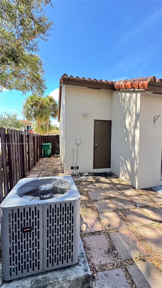 Building Photo - 8337 NW 142nd St
