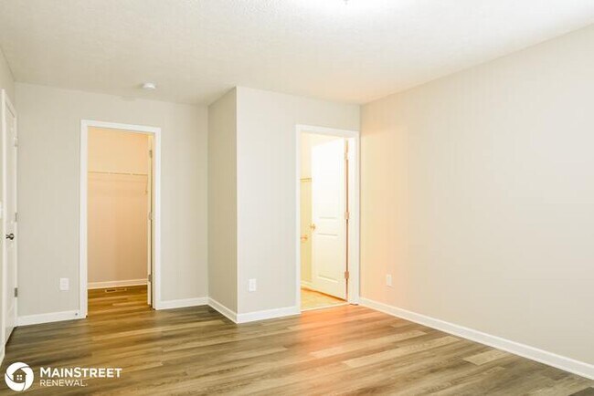 Building Photo - 146 POE AVE, LITHOPOLIS, OH 43136