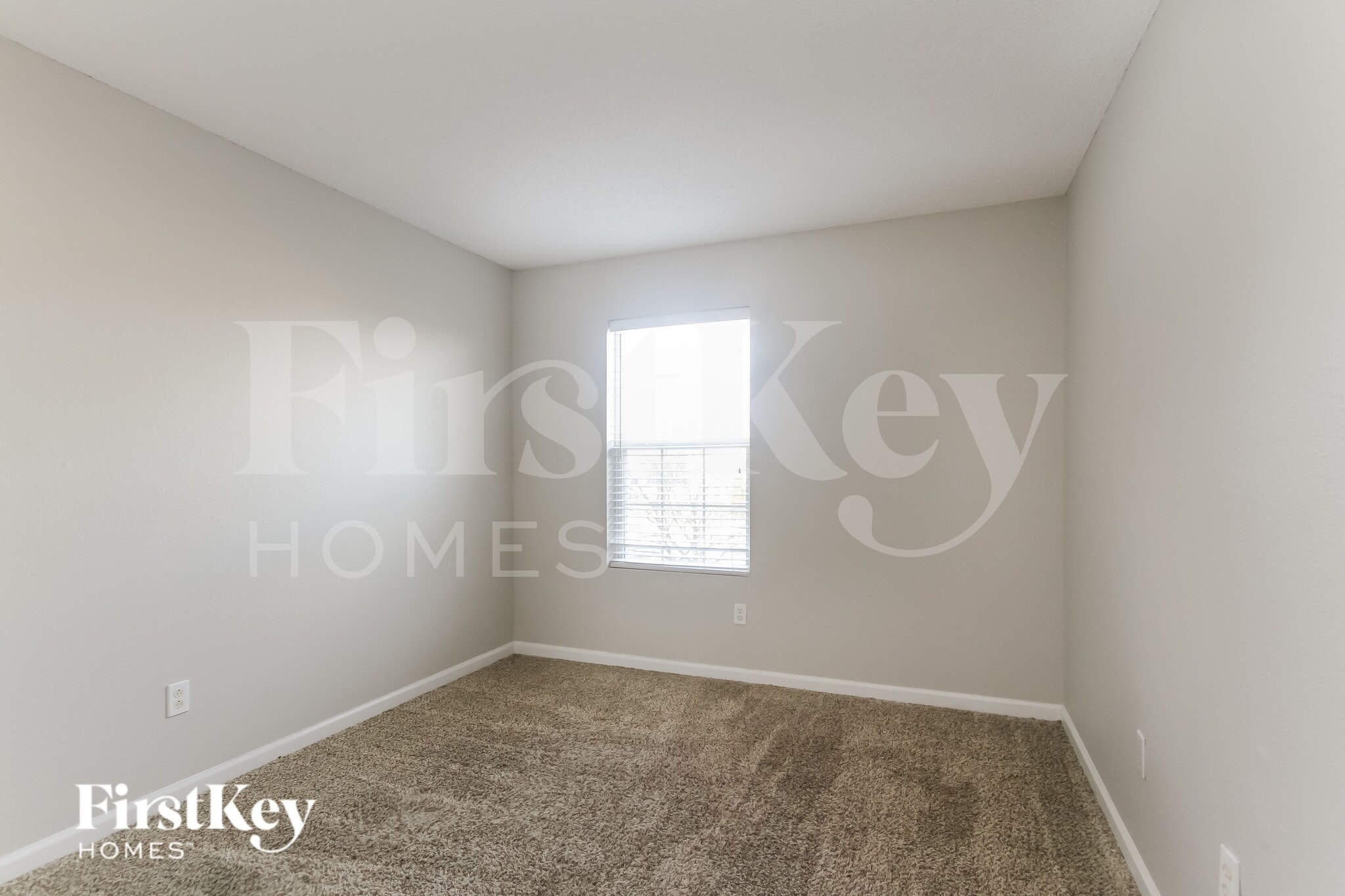 Building Photo - 10423 Apple Creek Dr