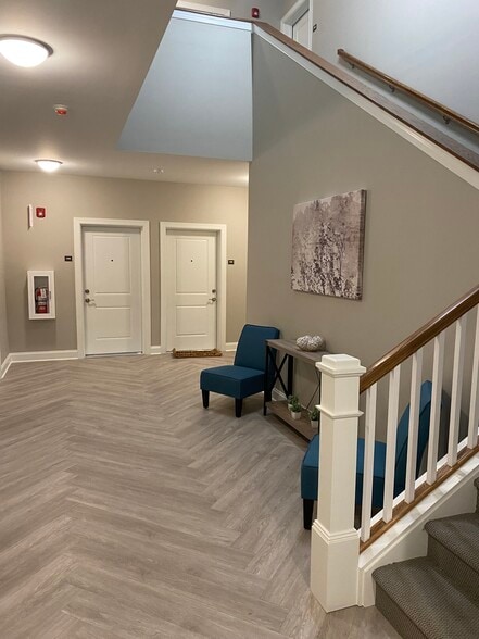 Building Photo - Greens on Dodge