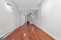 Building Photo - 240 W Miner St