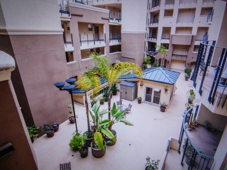 Building Patio area - 350 K St