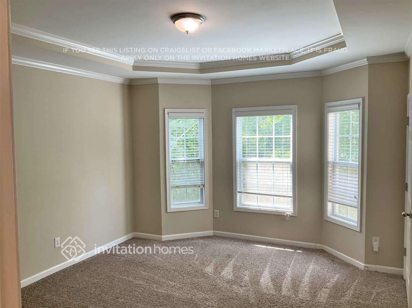 Building Photo - 5571 Boreal Way SW