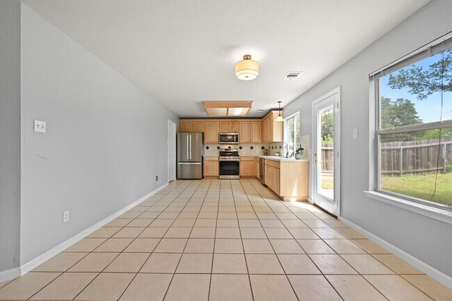 Building Photo - 2700 Cradle Rock Trl