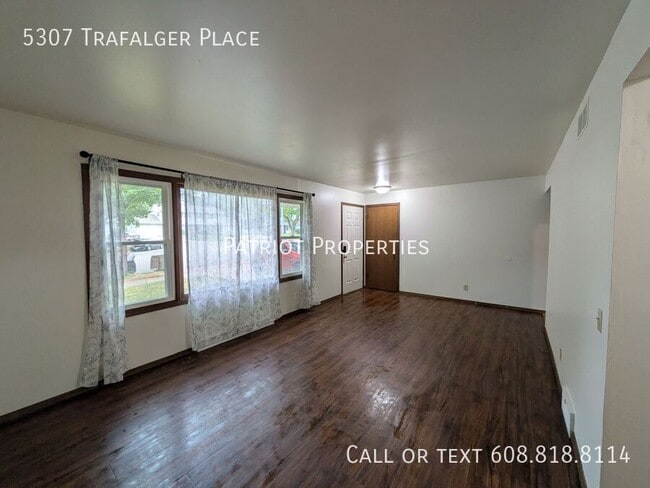 Building Photo - 5307 Trafalger Pl