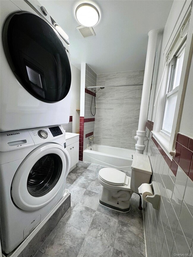 Building Photo - 35 1st St