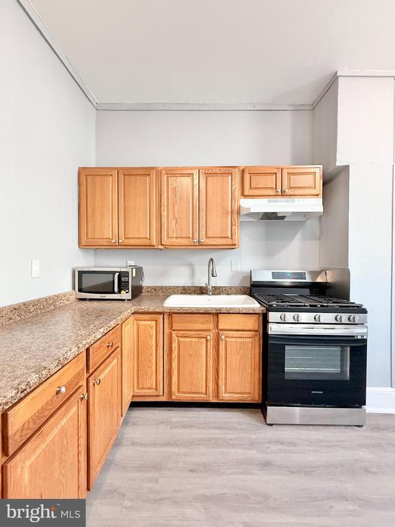 Building Photo - 840 Cumberland St