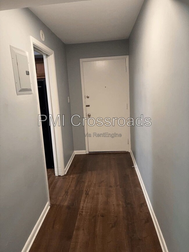 Building Photo - 16025 Van Aken Blvd