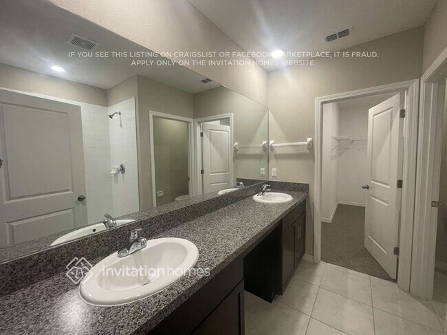 Building Photo - 11175 Riley Pines Cir