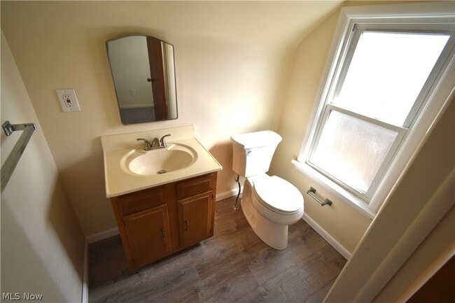 Building Photo - 2761 Forestview Ave