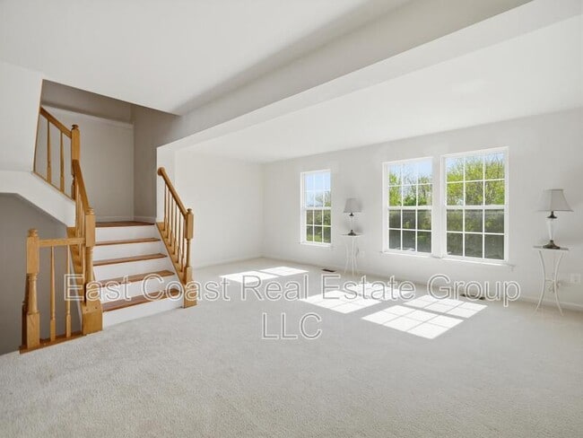 Building Photo - 1247 Mare St