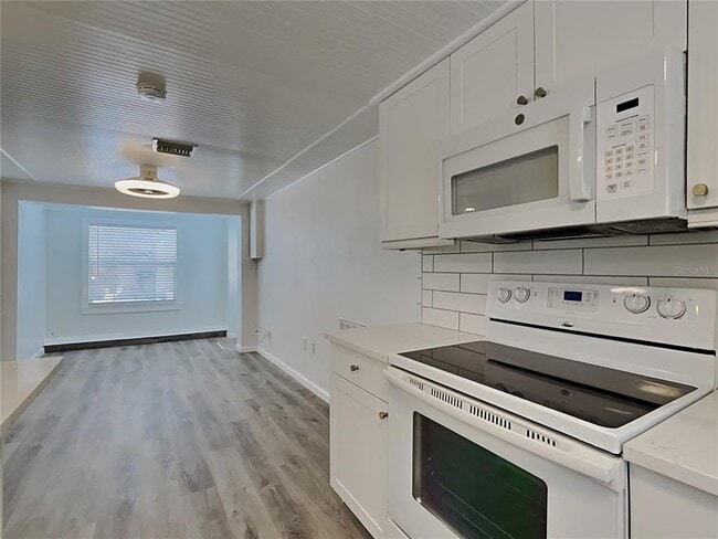 Building Photo - 4810 2nd Ave N