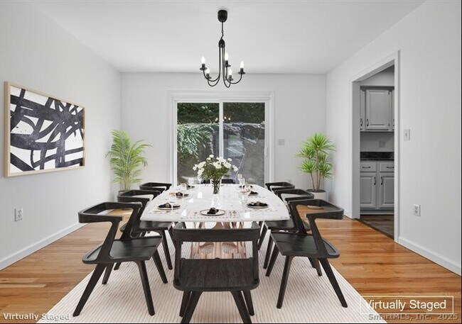 Building Photo - 55 Locust St