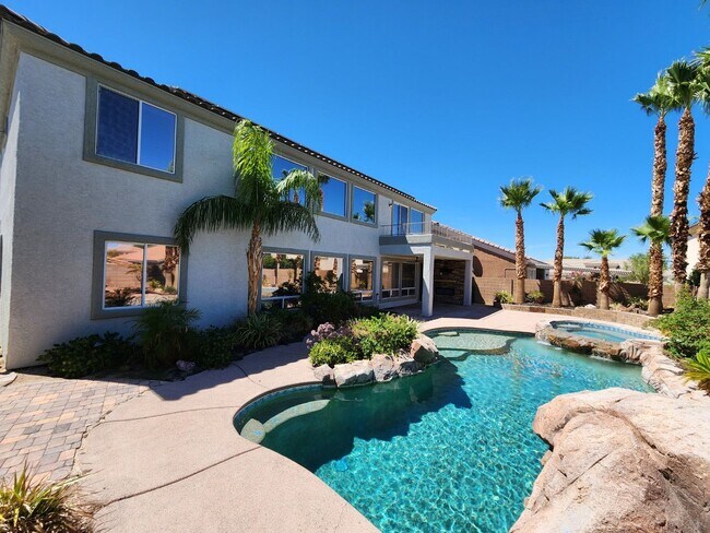 Building Photo - Beautifully Upgraded Southern Highlands Ga...