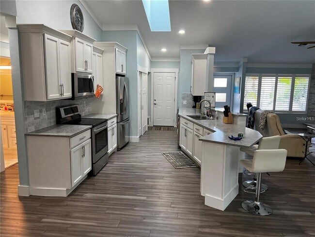 Building Photo - 4594 Trails Dr