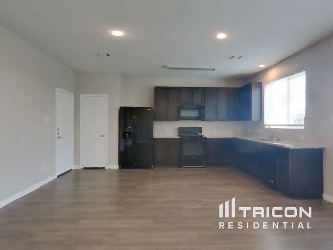 Building Photo - 18510 Snowy River Ln