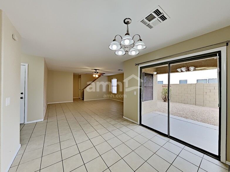 Building Photo - 6133 S Wilson Dr