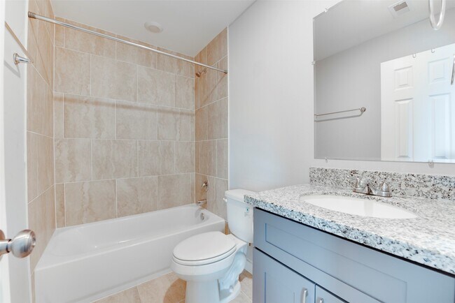 Building Photo - 8635 Sunderland Rd