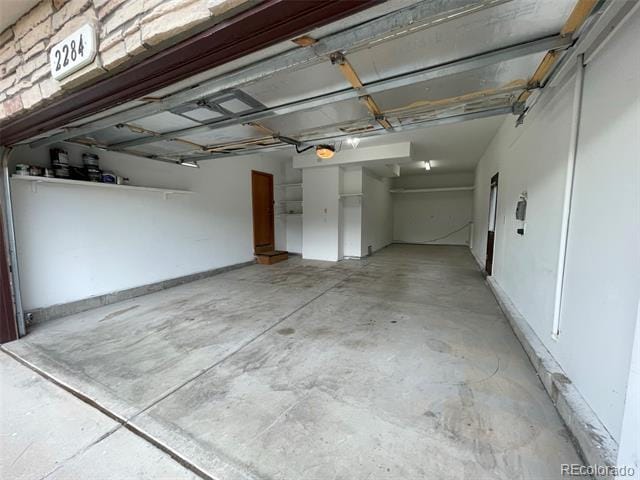 Building Photo - 2284 Dogwood Cir