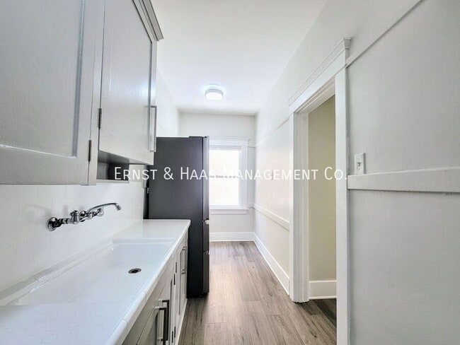 Building Photo - 135 Bonito Ave