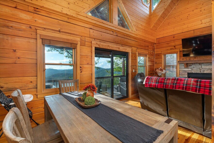Building Photo - 191 Scenic Wolf Dr