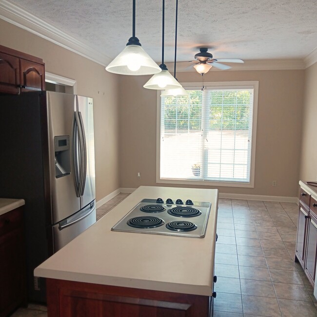 Building Photo - 62 Sommersby Dr