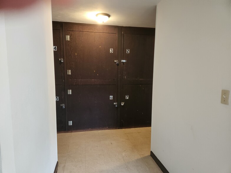 Individual Locker Storage Area - 212 N 44th St