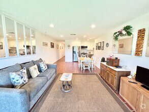 Building Photo - Surfside III / Port Hueneme / 1 bedroom on...