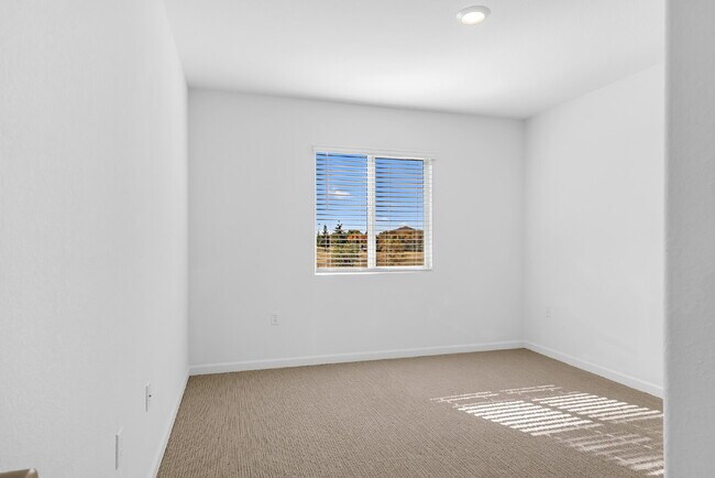 Building Photo - $3,100/mo move-in special for first three months - Modern Woodland Home with Solar and Privacy