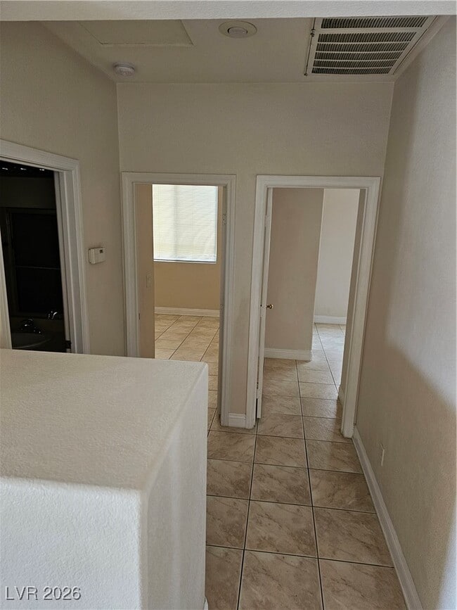 Building Photo - 434 Manderley Ct