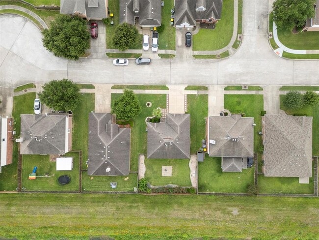 Building Photo - 6407 Hillock Ln