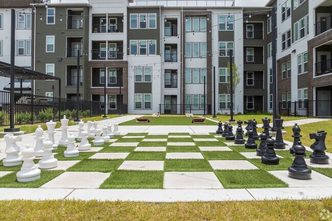 Building Photo - 12100 1/2 Ferrystone Glen Drive-SI ID1343249P