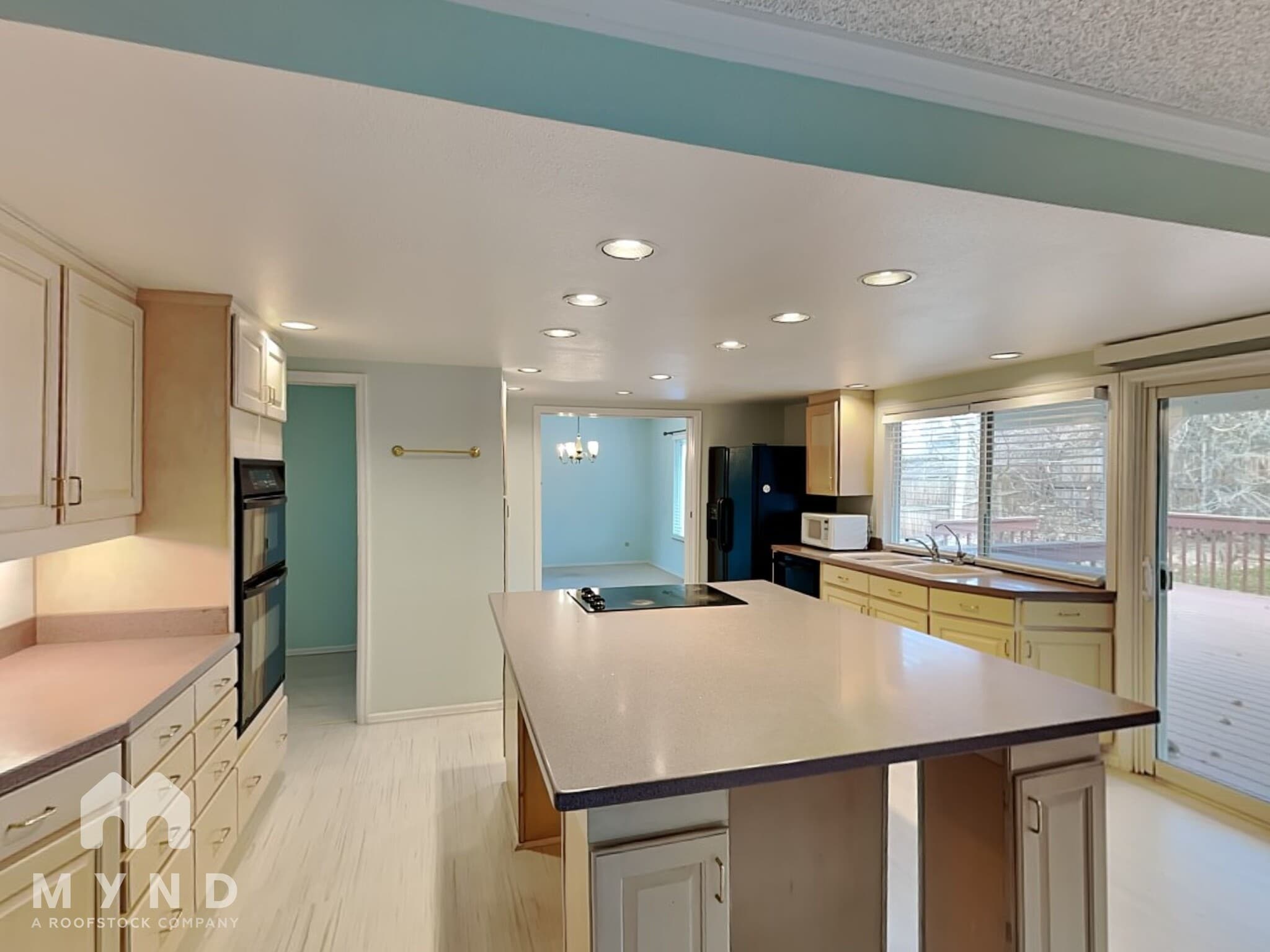 Building Photo - 12446 E Amherst Cir