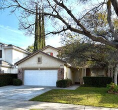 Building Photo - Everything you wanted