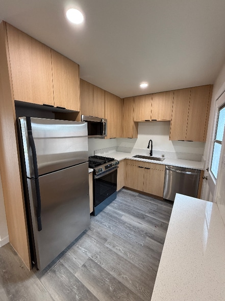 Building Photo - 4564 Onondaga Ave