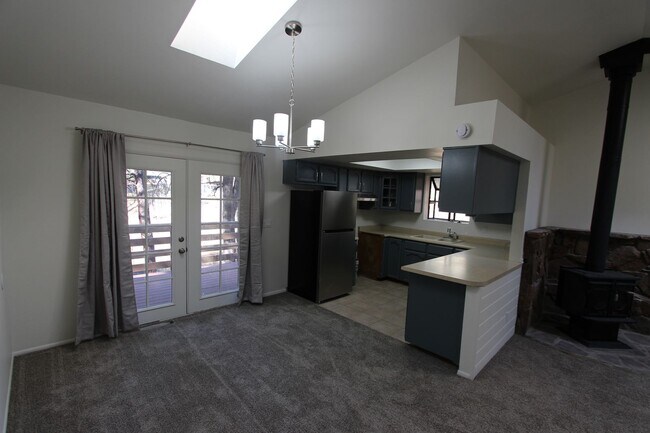 Building Photo - 3 Bed, 2 Bath Cabin Home with Fenced Backyard & Balcony | Kachina Village