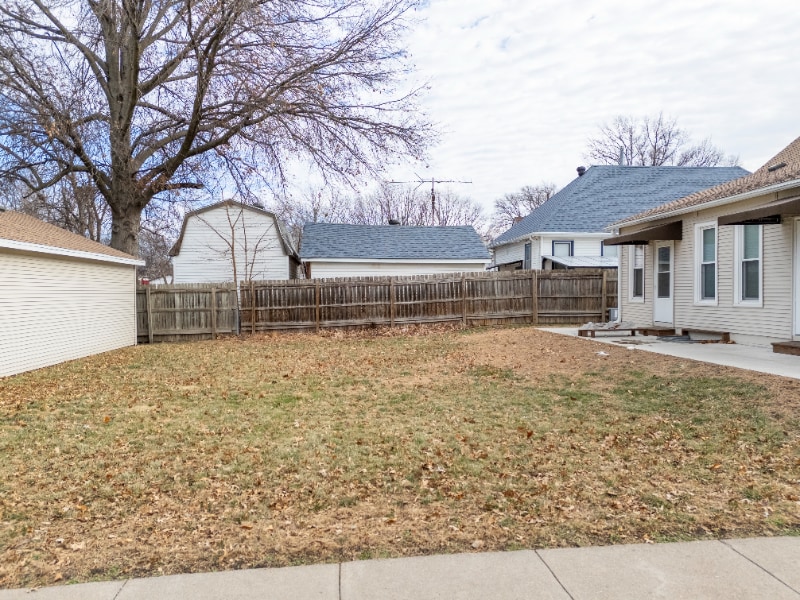 Building Photo - 6604 Ballard Ave