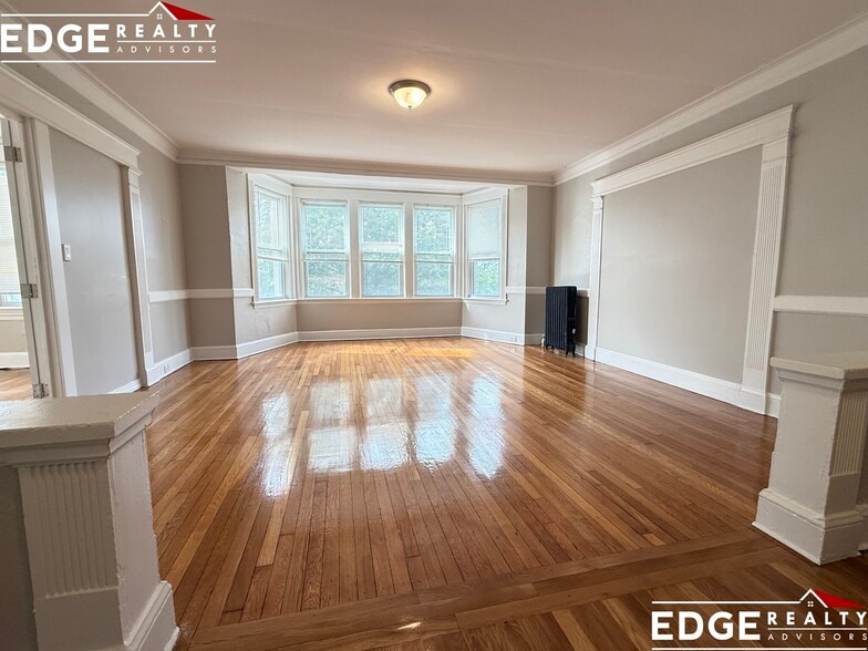 Building Photo - 1705 Commonwealth Ave